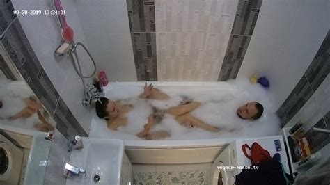 Watch Naked People Misty Friend Afternoon Bath Sep 28 Naked People With Yuneska Radu In