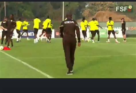 Suivez la dernière séance dentraînement des lions du Sénégal avant le