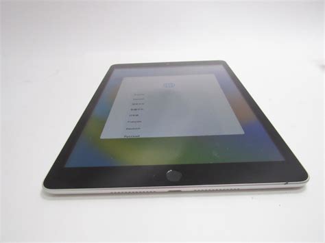 Apple iPad MK2L3LL/A 9th Generation 10.2-Inch Wi-Fi 64GB Silver Tablet