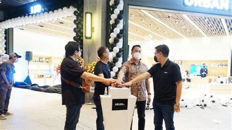 Erajaya Buka Urban Republic Flagship Store Di Ashta District Jakarta