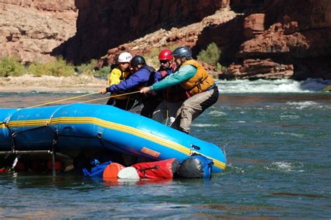 What To Do If Your Raft Flips Over Whitewater Rafting Rafting River Trip