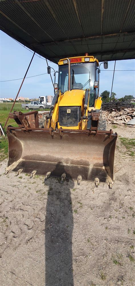 Jcb Retro Escavadora Cx Atalaia E Alto Estanqueiro Jardia Olx Portugal