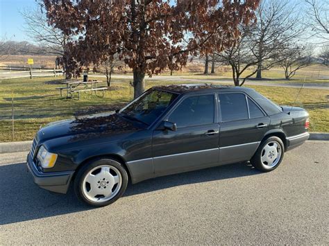 1994 Mercedes Benz E320 Sedan Black Rwd Automatic 320 Classic