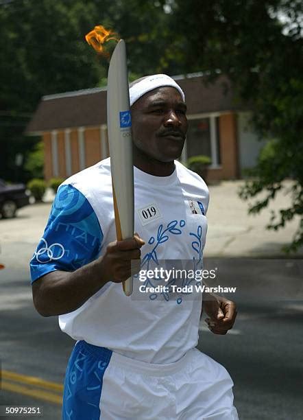 Evander Holyfield Jr Photos And Premium High Res Pictures Getty Images