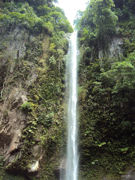 KnipzEye: Katibawasan Falls - Camiguin Island, Philippines