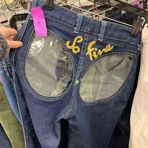 7 Potret Absurd Desain Celana Ini Malah Bikin Malu Saat Dipakai Hot Liputan6