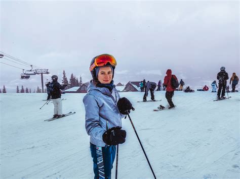 Breckenridge Peaks for Every Ski Level: Greens, Blues & Blacks • Svadore