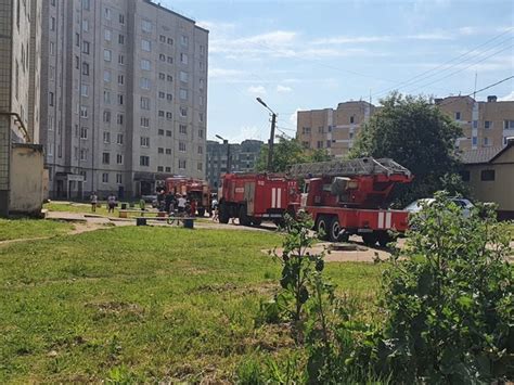 Пожар в 3-м микрорайоне, дом 5. Подробности уточняются #Пикалево ...