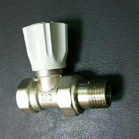 Разлика между термовентил с термоглава и спирателен кран | Форум ...