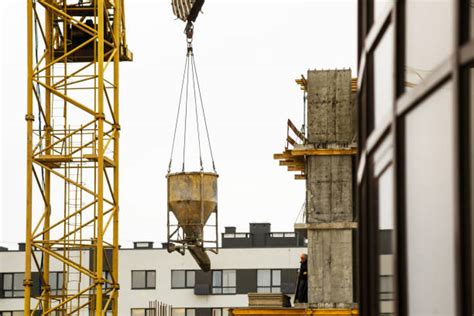 360 Crane Hoist Concrete Bucket Stock Photos Pictures And Royalty Free