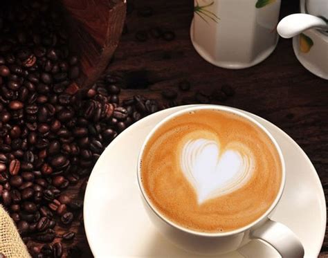 pertama  bikin cafe latte id