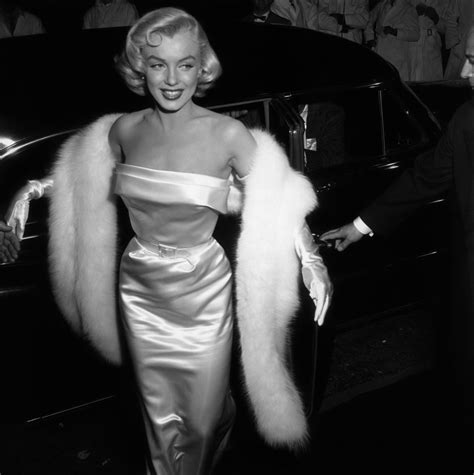 Marilyn Monroe Measurements Waist
