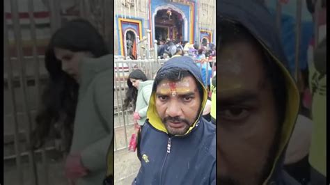 Papa At Kedarnath In Snowfall Kedarnath Snowfall Kedarnath Snowfall