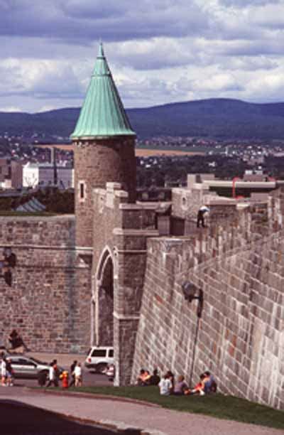 Parks Canada Fortifications Of Québec National Historic Site Of Canada