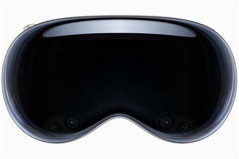 Apple’s AR Goggles Make the Outdoors Better by Making Everything Else ...