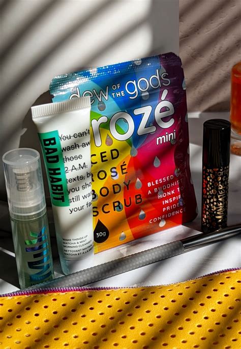 Ipsy Glam Bag Glam Bag Plus June 2022 Unboxing Review Glamorable