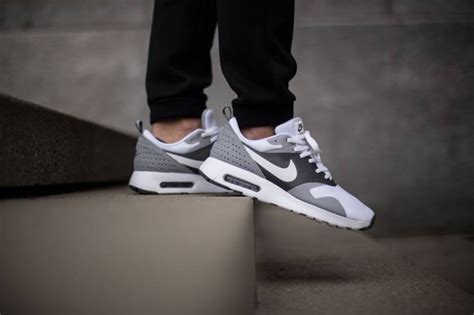 Nike Air Max Tavas White Cool Grey Wolf Grey SBD