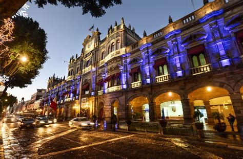 A traveler's guide to the city of Puebla, Mexico