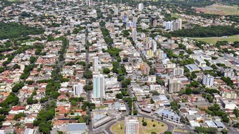 Pavimenta O Da Estrada Dias Cria Um Cen Rio Novo Na Zona Rural De