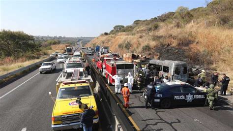 Van 14 Muertos Por Choque En Carretera Zapotlanejo Tepatitlán Grupo