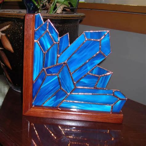 STAINED GLASS CORNER PIECE 0021 Arkansas Crystal Works Genn John