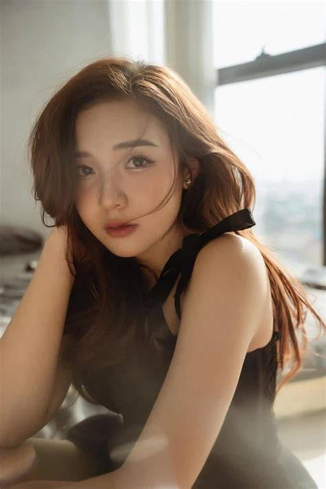 Nữ MC hot nhất Liên Quân Mobile khoe nhan sắc xinh đẹp trước thềm giải