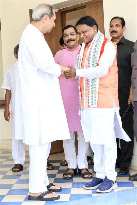 Bhubaneswar Odisha Cm Designate Mohan Charan Majhi Meets Outgoing Cm Naveen Patnaik To Invite