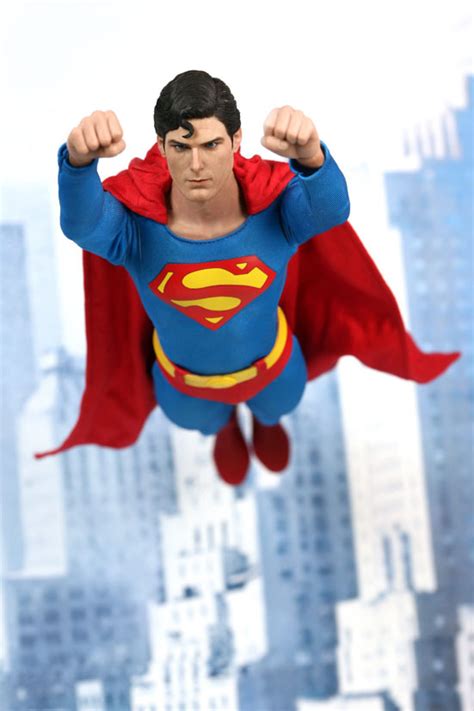 Toyhaven Hot Toys Superman Collectible Figure Preview
