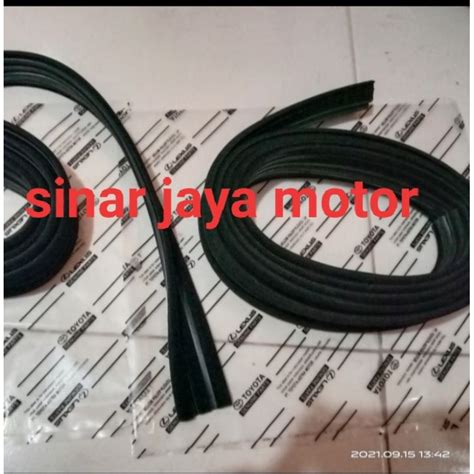 Jual Karet Channel Karet Pintu Kaca Standard F Hardtop Ori Shopee