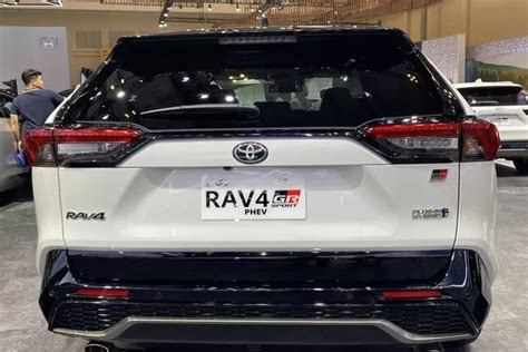 Toyota Rav Phev Resmi Meluncur Di Indonesia Dibanderol Harga Rp