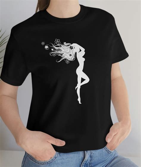Naked Woman Shirt Female Figure Art Shirt Naked Woman Art T Shirt Abstract Woman Body T Shirt