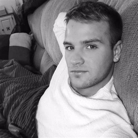 Gay Shaded Ultra Beaut