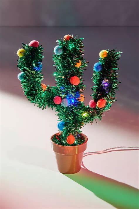Mini Usb Cactus Urban Outfitters