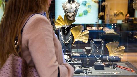 Schmuck Unternehmen Vor Dem Aus Top Marke Meldet Insolvenz An