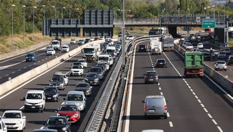 Traffico Autostrade Le Previsioni Di Traffico Domani E Domenica Da