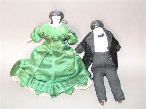 Bonhams Miniature Glazed China Shoulder Head Dolls German Circa 1880 2