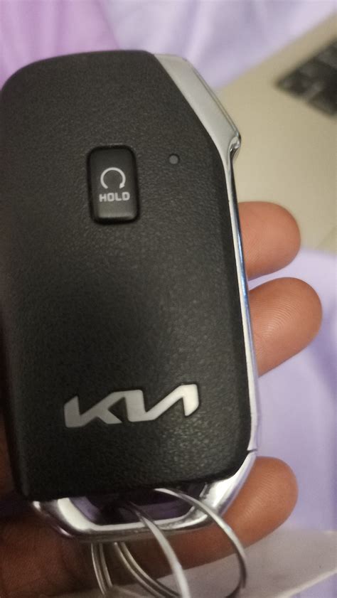 What's the hold button for? : r/kia