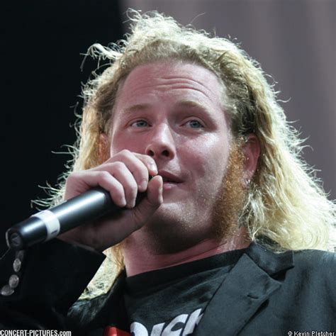 Ответы Mail: а как зовут солиста группы slipknot и фото без маски дайте :D