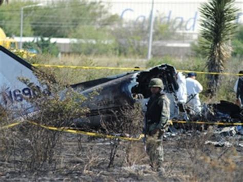 Mueren Dos Militares Al Desplomarse Avioneta En Base De Santa Lucía