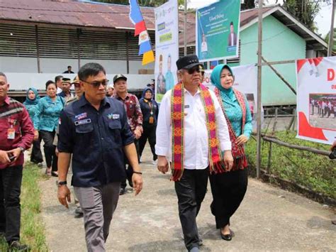 Infopublik Pj Gubernur Kalbar Kunjungi Desa Mujan Kapuas Hulu