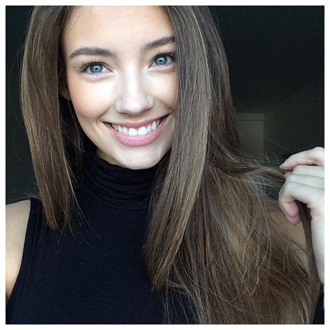 Lorena Rae on Instagram: “off to beautiful #Hamburg 💇”