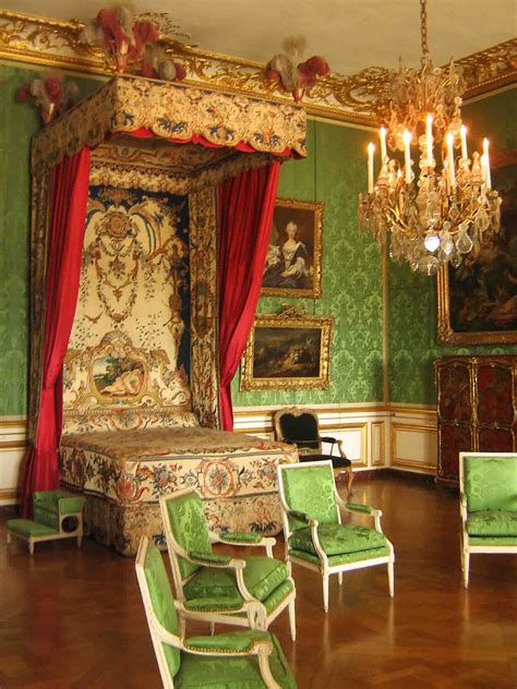 Palace Of Versailles Interior Bedroom The Elegant Louis Xv Style Marie Antoinette Palace