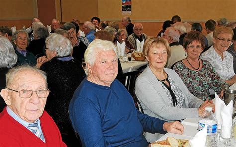 Fnaca 65 participants au repas Le Télégramme