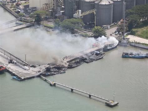 Kapal Terbakar Di Pelabuhan Cilacap Kapolda Kerugian Rp Miliar