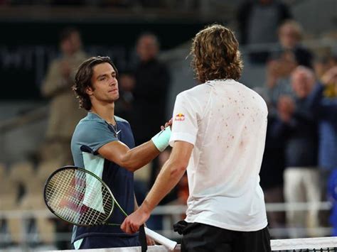 Musetti Tsitsipas Dove Vedere Il Match Allatp Di Barcellona Corriere It