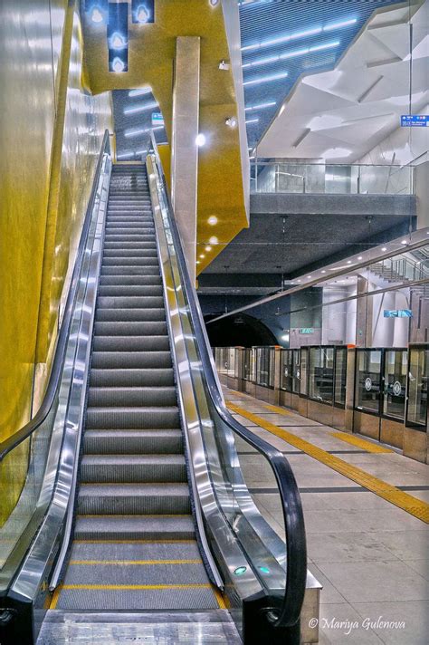 Новата метростанция Национален дворец на културата | Stairs, Home decor ...