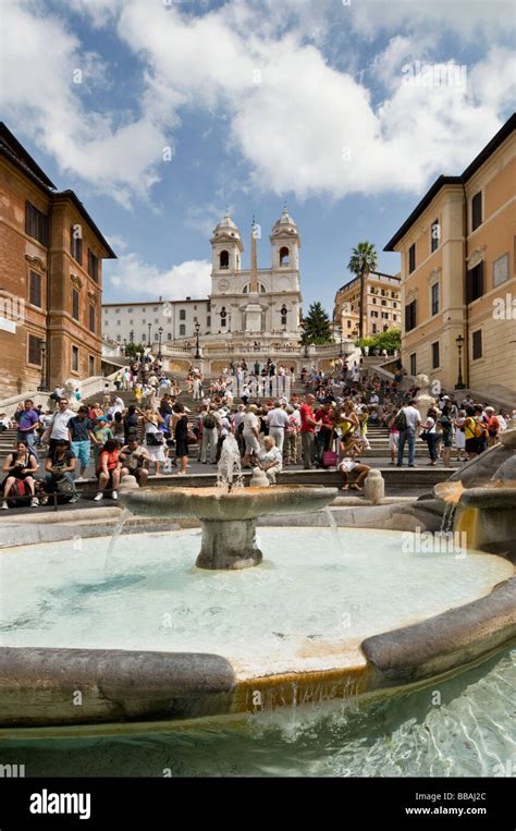 Fontana La Barcaccia Fountain The Spanish Steps And Trinit Dei Monti