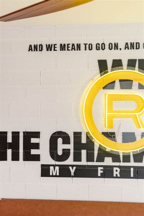 ryanslolas_01_studio_terrace_sea view_010.jpg