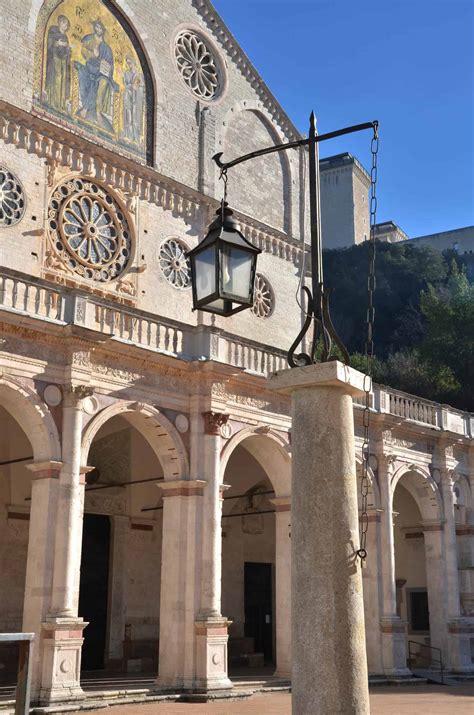 Spoleto Italy Delight In A Town Full Of Art And Charm Katy In Umbria