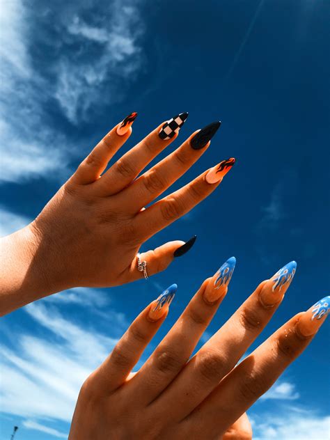 Edgy Nails Coffin Grunge Aesthetic Acrylic Nails